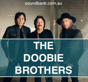 LONG TRAIN RUNNIN' - The Doobie Brothers